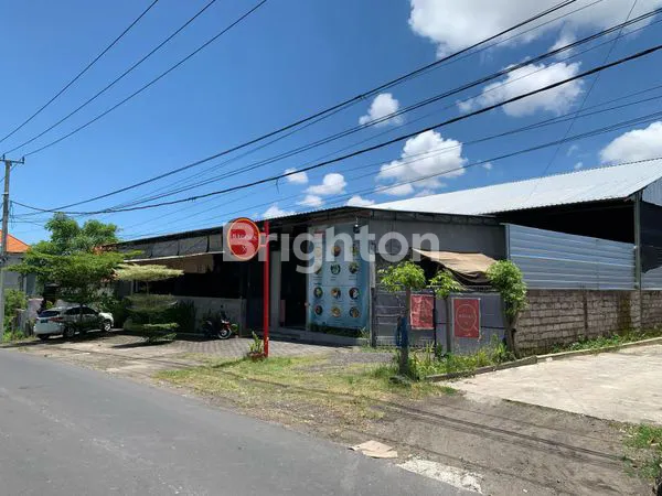 DISEWAKAN RUKO STRATEGIS LUAS 235 M², COCOK UNTUK USAHA