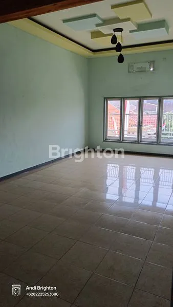 image RUMAH SIAP HUNI 3 LANTAI DI CANDI JOMBANG (5)