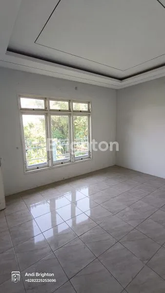 image RUMAH SIAP HUNI 3 LANTAI DI CANDI JOMBANG (7)