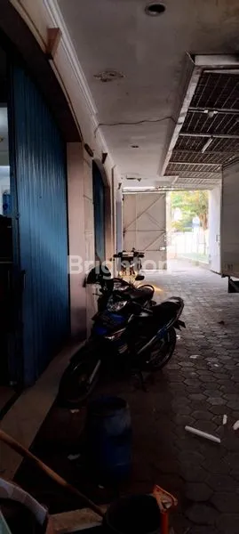 image RUKO GANDENG HOEK COCOK UNTUK JADI TEMPAT USAHA, KLINIK, KANTOR, STORAGE ATAU TEMPAT KURSUS. (5)