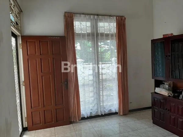 image RUMAH DI SIDOARJO JAWA TIMUR (4)