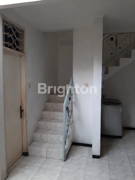image RUMAH DI SIDOARJO JAWA TIMUR (3)