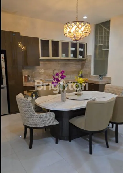 image RUMAH MEWAH FULL FURNISH 2 LANTAI DI MULYOSARI PREMIUM AREA (4)