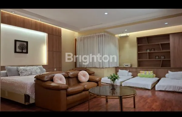 RUMAH MEWAH 3 LANTAI FULL FURNISH DI BALE PAKUAN CIUMBULEUIT