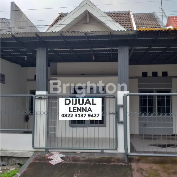 image RUMAH 1,5 LANTAI BERSIH SIAP HUNI STRATEGIS PERUM TAMAN PINANG INDAH SIDIARJO (1)