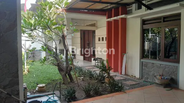 image RUMAH 1 LANTAI SIAP HUNI DI KENDANGSARI RUNGKUT LUAS 330 FULL FURNISHED DEKAT KAMPUS UBAYA  (3)