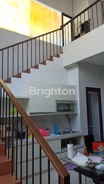 image RUMAH 2ND TERAWAT DHARMAHUSADA MAS DALAM KOMPLEK ONE GATE, DEKAT LAPANGAN TENIS, SEMI FURNISHED HADAP UTARA BISA KPR (4)