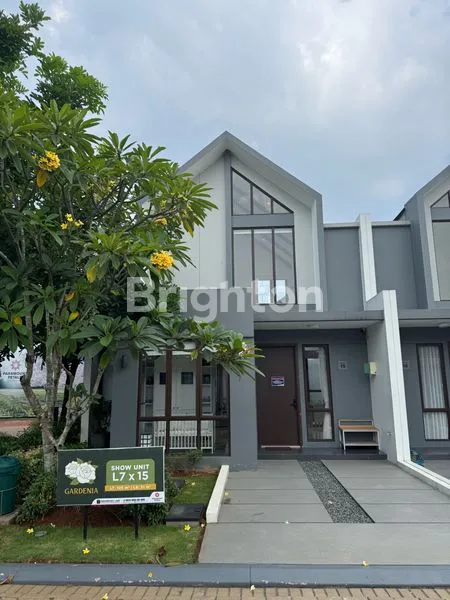 image RUMAH BARU FURNISHED PARAMOUNT PETALS (1)