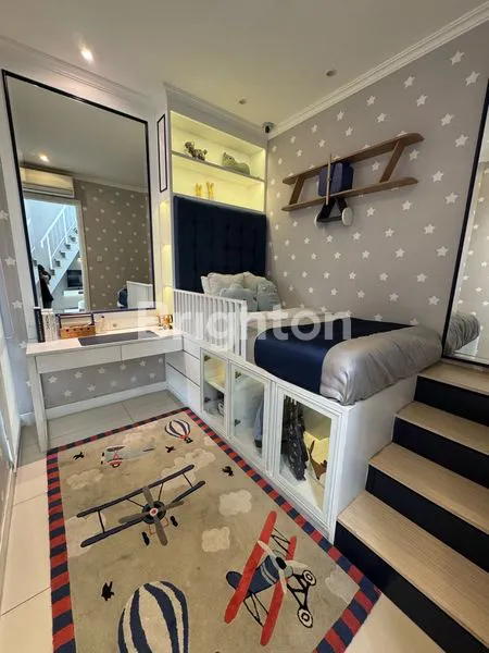 image RUMAH BARU FURNISHED PARAMOUNT PETALS (3)