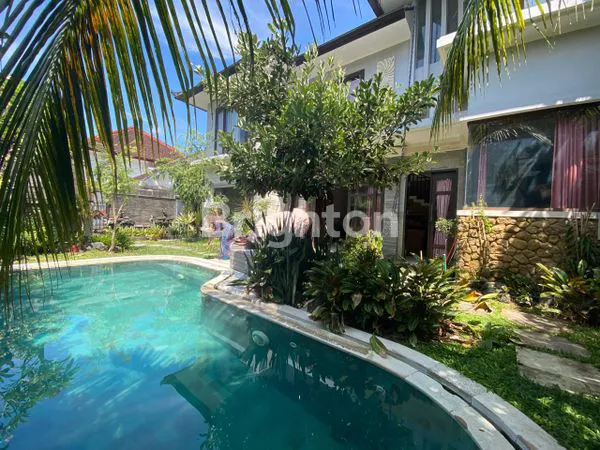 *FOR RENT - ELEGANT HOUSE , WITH POOL, TAMAN GRIYA JIMBARAN BALI*