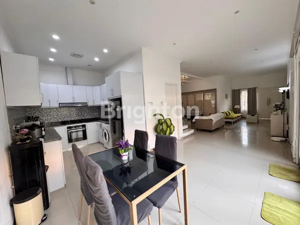 image RUMAH CANTIK DITENGAH KOTA SOLO (3)