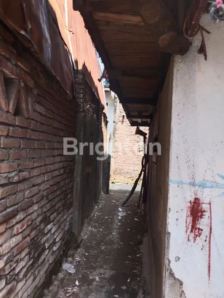 image RUMAH KLASIK PREMIUM 495M² DI JL. TANJUNG ALANG, MAKASSAR (8)