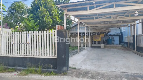 image RUMAH LAHAN LUAS COCOK UNTUK KELUARGA BESAR DI JL. ALIANYANG, PONTIANAK KOTA (1)