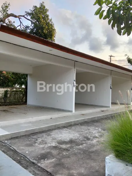 image 4 UNIT TOKO/RUANG USAHA DI HAYAM WURUK <br />
 (1)