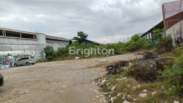 image TANAH 24 ARE PINGGIR JALAN, PEMOGAN . (1)