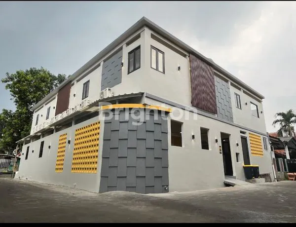 image RUMAH KOS EKSKLUSIF BINTARO JAKARTA SELATAN (8)