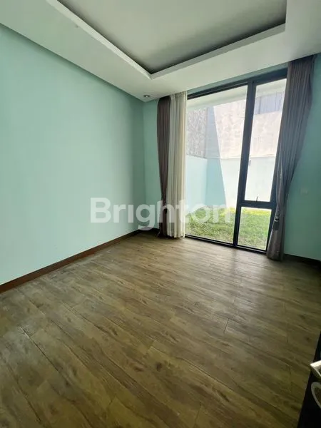 image RUMAH PLONG BISA ONLINE SHOP NARAYA BSB CITY MIJEN SEMARANG (5)