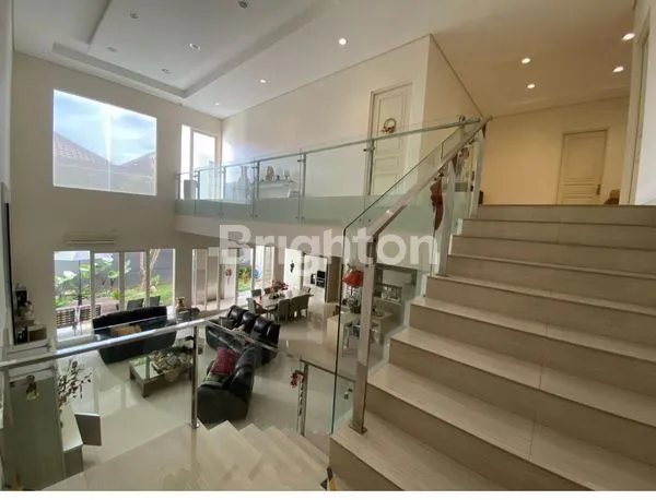 image RUMAH MEWAH ADA LIFT DI PURI SENTRA RAYA EXT CITRALAND (3)