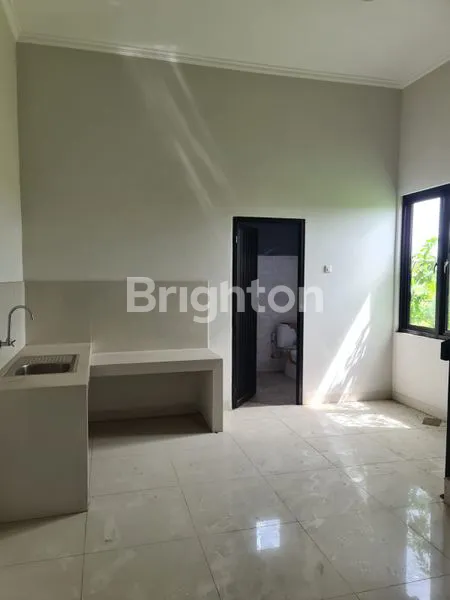 image RUKO 2.5 LANTAI DI JL. P. M. NOOR (6)