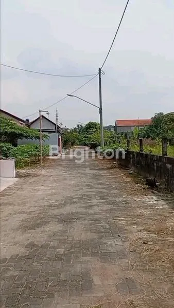 image RUMAH MODERN MINIMALIS LOKASI STRATEGIS DI KAWASAN CANDI PRAMBANAN<br />
 (7)