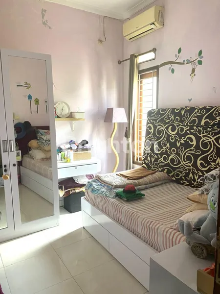 image RUMAH MODERN MINIMALIS SIAP HUNI DI CINERE (5)