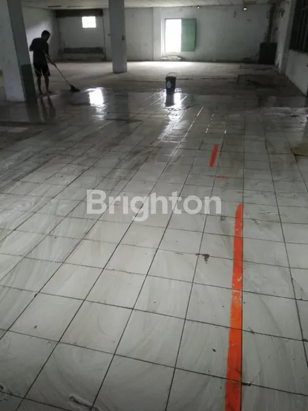 image *DIJUAL GUDANG DI DAAN MOGOT PORIS* (6)