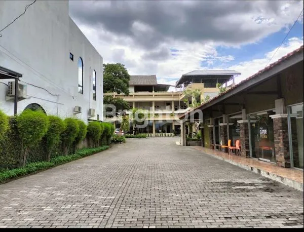 image HOTEL BERJALAN DI MAGELANG DEKAT CANDI BOROBUDUR & DEKAT AKMIL (4)