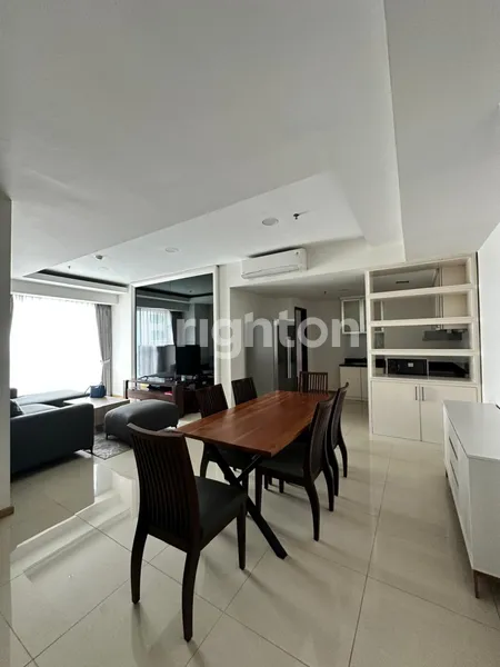 image APARTEMEN 3BR DISEWAKAN 360 JUTA PER TAHUN FULLY FURNISHED GANDARIA HEIGHT   (1)