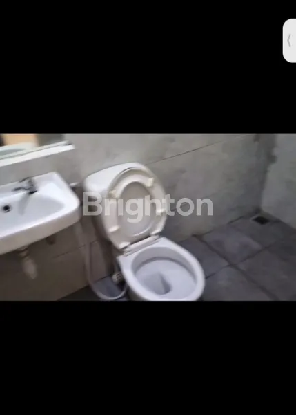 image RUMAH 2 LANTAI SIAP HUNI LEBAK ARUM !! (3)