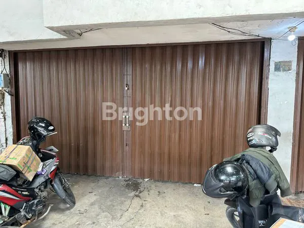 image DISEWAKAN RUKO GANDENG 3 LANTAI DI TAMAN PERMATA INDAH,JAKARTA-UTARA (2)