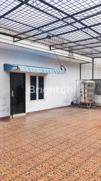 image DI JUAL RUMAH LEBAR 10 METER - GRAHA METROPOLITAN - KAPTEN SUMARSONO - VIEW LAP GOLF - SIAP HUNI (5)