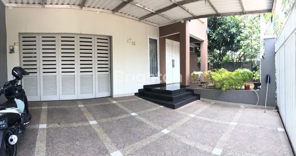 image JUAL CEPAT RUMAH DI BSD CLUSTER ANGGREK LOKA (2)