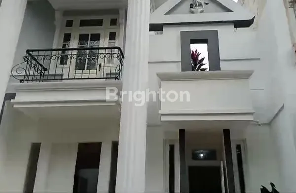 image RUMAH MEWAH MURAH LEGENDA WISATA CIBUBUR CLUSTER ACROPOLIS SELATAN BOGOR (6)