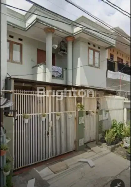 RUMAH 2 LANTAI PAKU ALAM DEKAT ALAM SUTERA