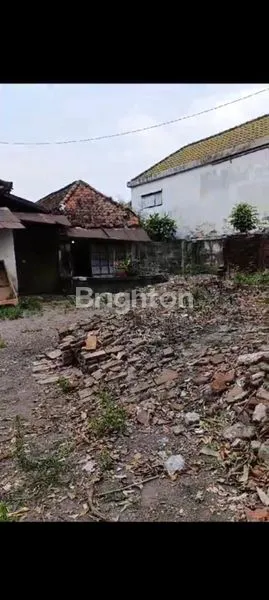 image TANAH 28X51 M NOL JALAN DEKAT ALUN ALUN KOTA MOJOKERTO (4)