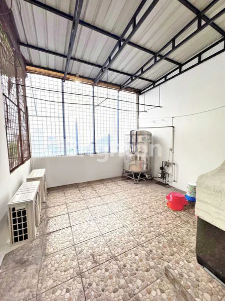 image KOMPLEK DURUNG CENTER, JL. DURUNG, PANCING. HARGA TERMURAH !! FULL FURNISHED. INTI KOTA. DEKAT KE SEKOLAH METHODIST 3 & SUTOMO 1 (8)