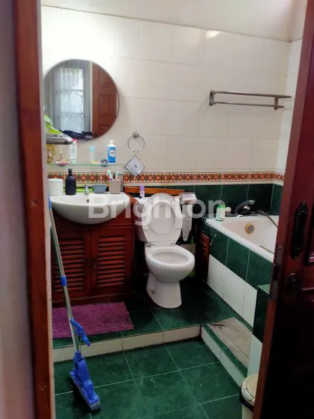 image JUAL RUMAH  STRATEGIS DI HUCK POLO ASAM JKT-TIM (2)