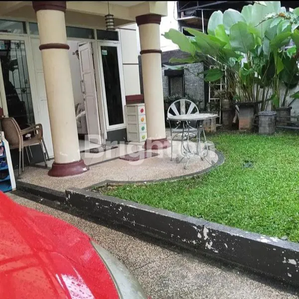 image RUMAH MEWAH 2 LANTAI FULL FURNISHED DI SEPINGGAN PRATAMA (1)