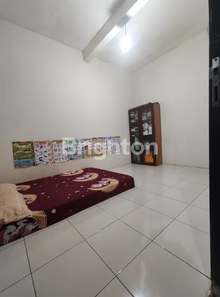 image RUMAH DI CIBINONG (3)