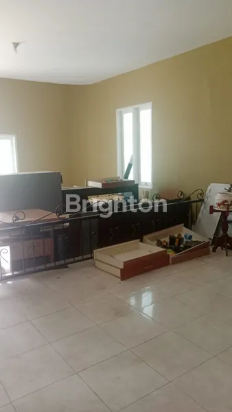 image RUMAH MEWAH DI ANGGREK MAS 1 BATAM (8)