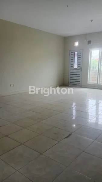 image RUMAH MEWAH DI ANGGREK MAS 1 BATAM (3)