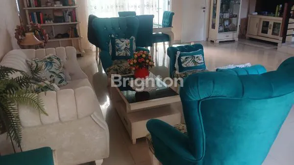 image DIJUAL RUMAH SIAP HUNI DI BLUEBELL UTARA – SUMMARECON BEKASI, LOKASI PREMIUM DAN NYAMAN! , POSISI BELAKANG SPORT CLUB. (7)