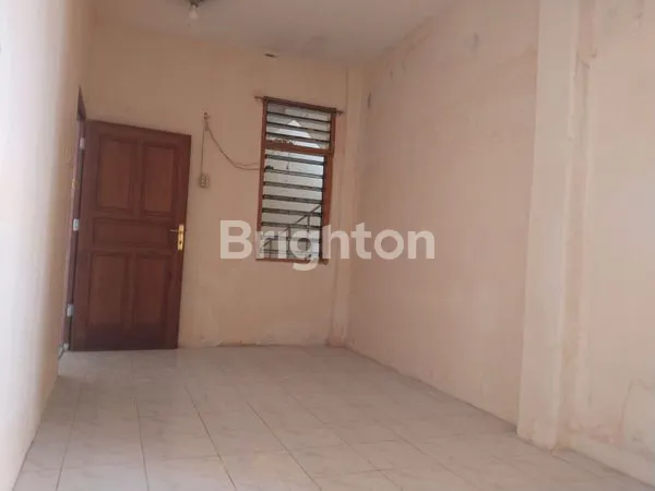 image RUMAH STRATEGIS, KOMERSIAL & MULTIFUNGSI (6)