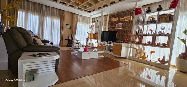 image RUMAH BESAR SANGAT MEWAH FULL FURNISHED ALAM SUTERA (2)