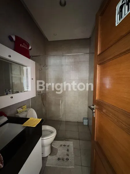 image RUMAH BESAR SANGAT MEWAH FULL FURNISHED ALAM SUTERA (3)