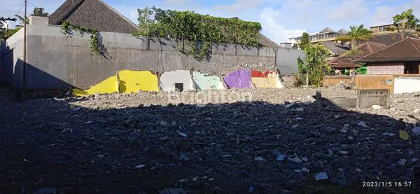 image DIJUAL TANAH PREMIUM DAERAH SEMINYAK PADAT PENDUDUK AREA PARIWISATA 6,6 ARE (4)