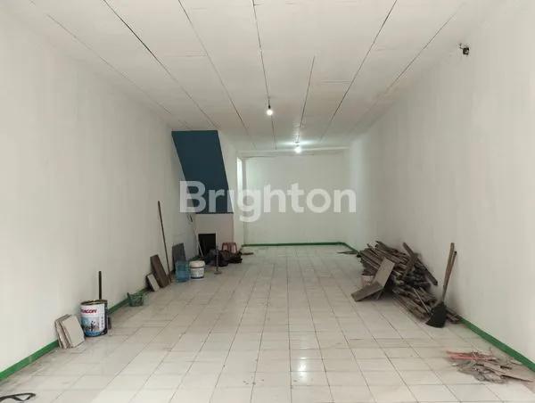 image RUKO 3 LANTAI STRATEGIS DI JL. RAYA MOJOPAHIT PUSAT KOTA MOJOKERTO (7)