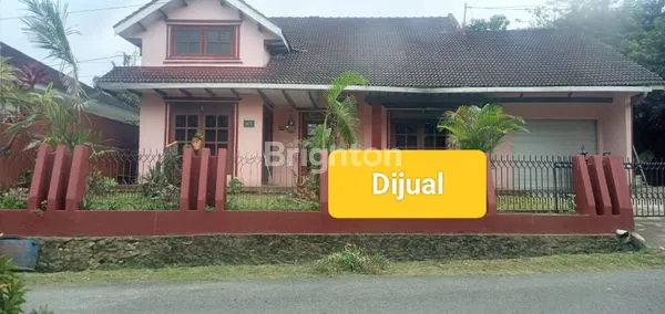 image RUMAH POSISI HOOK DENGAN TANAH YANG LUAS  POSISI HOOK DI POKA (5)