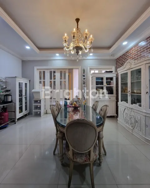 image LUXURY HOME! RUMAH MEWAH YANG MEMBUATMU LEBIH DIHORMATI  (4)