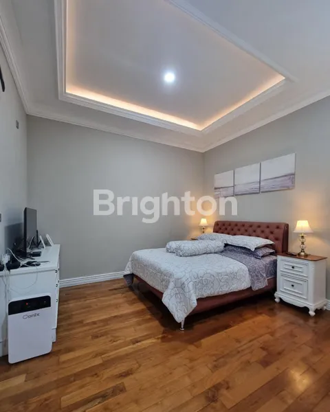 image LUXURY HOME! RUMAH MEWAH YANG MEMBUATMU LEBIH DIHORMATI  (5)